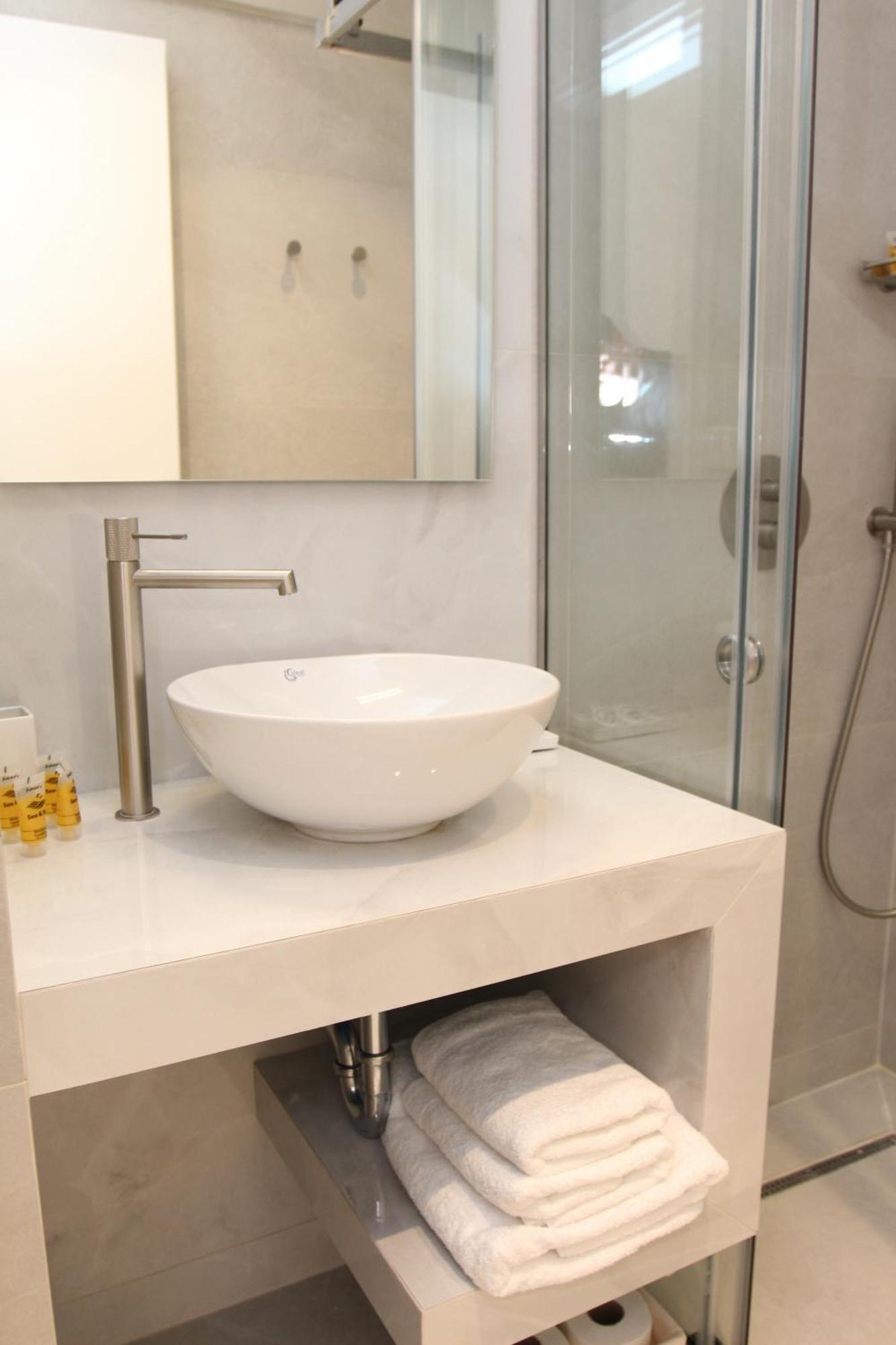 Central Metropolis Luxury Living Athens Luaran gambar